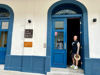 Lo Que Hay! Restaurant